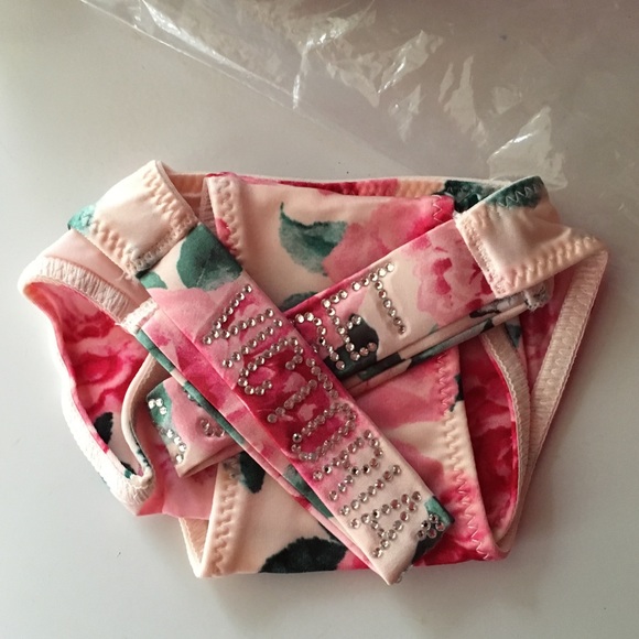 🌸😍VS Shine Strap Push-Up Bra & Brazilian Panty Set - Picture 11 of 11